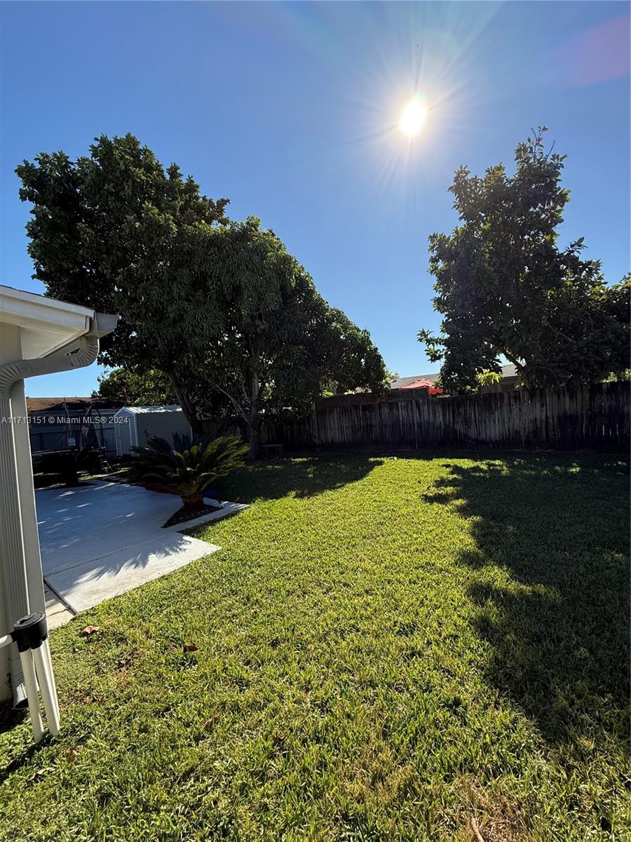 Fairway Estates Miami, FL 33157 - Photo 29 of 34 a view of backyard with green space