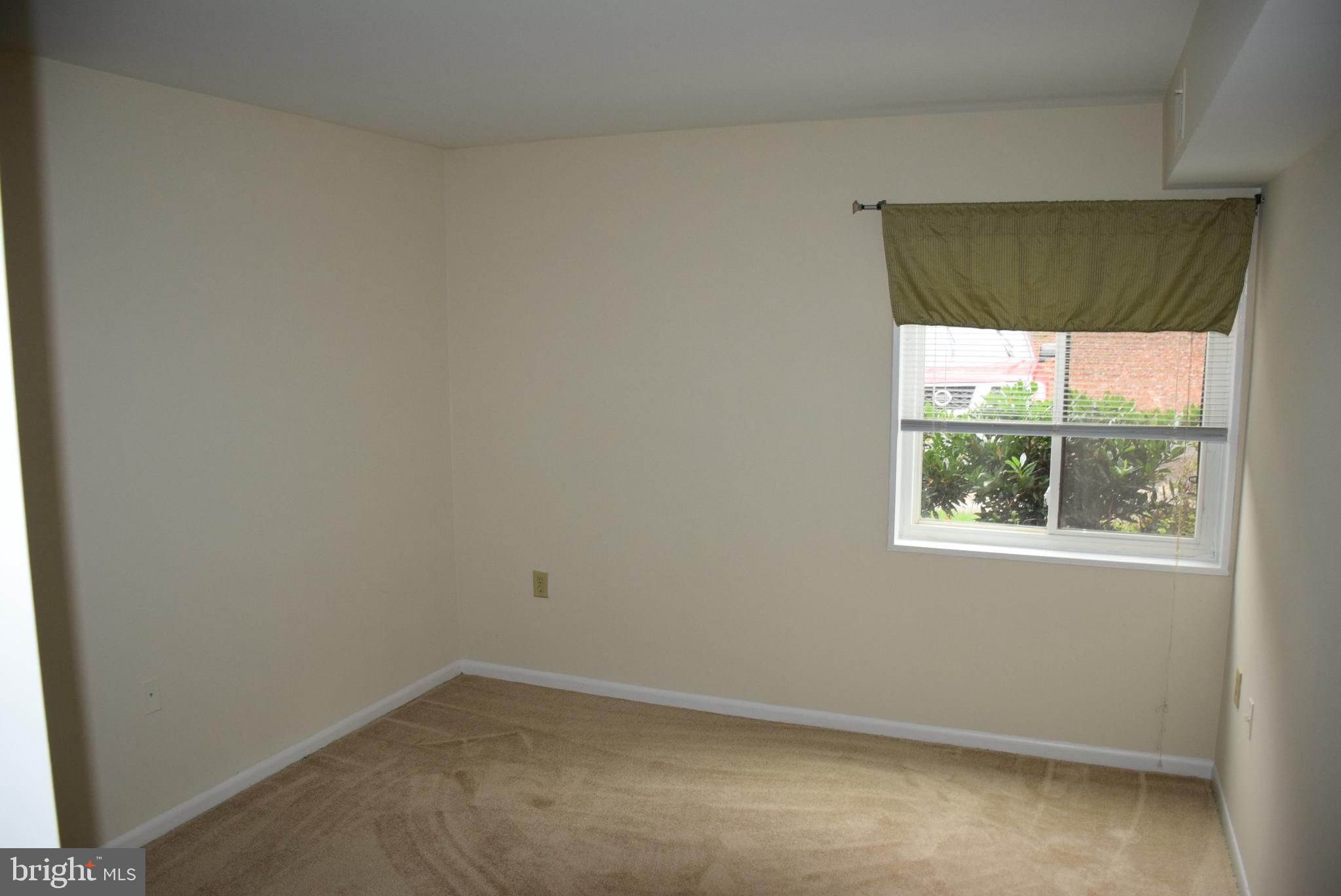 1544 Northgate Square, Unit 44/2A Reston, VA 20190 - Photo 16 of 19