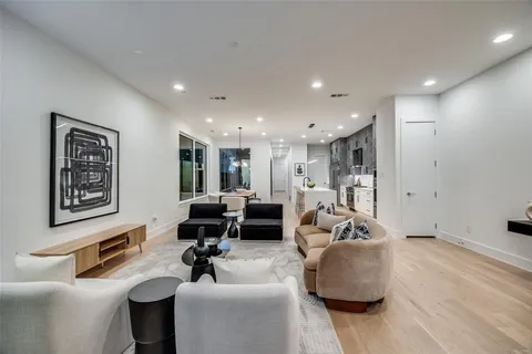 $1,249,900 | 5443 Ellsworth Avenue, Dallas, TX 75206