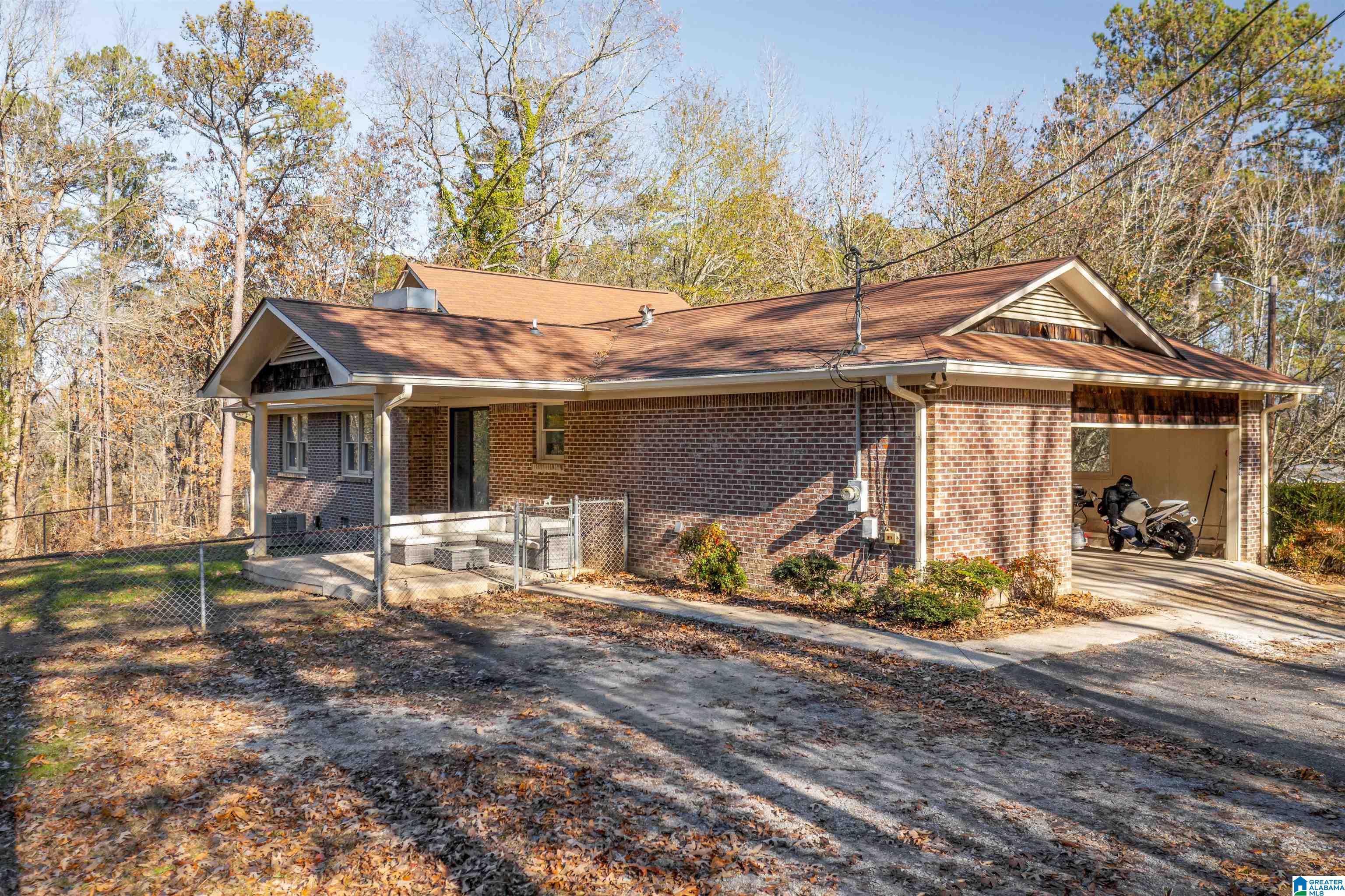 389 Cherokee Trail Ohatchee, AL 36271 - Photo 6 of 23