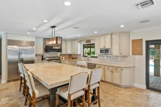 $3,190,000 | 14701 Southwest 63rd Street, Southwest Ranches, FL 33330