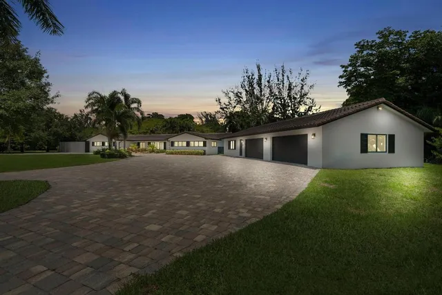 $3,190,000 | 14701 Southwest 63rd Street, Southwest Ranches, FL 33330