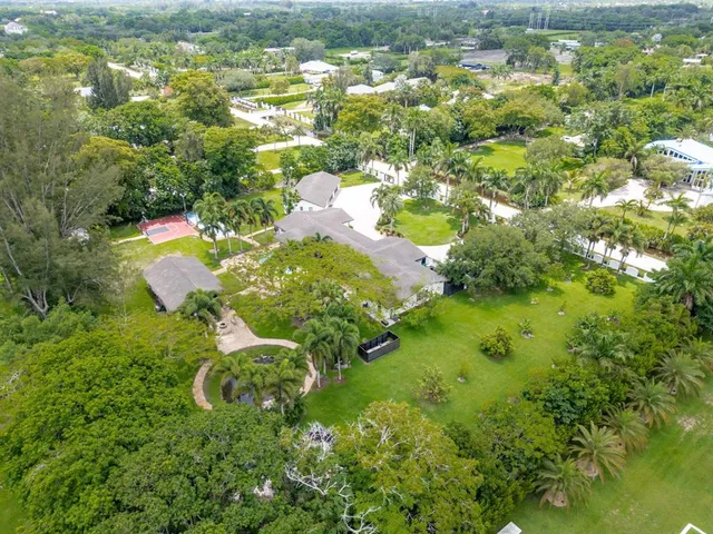 $3,190,000 | 14701 Southwest 63rd Street, Southwest Ranches, FL 33330