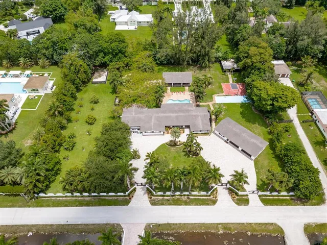 $3,190,000 | 14701 Southwest 63rd Street, Southwest Ranches, FL 33330