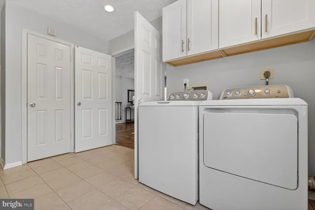 $685,000 | 2703 Belle Crest Lane, Silver Spring, MD 20906