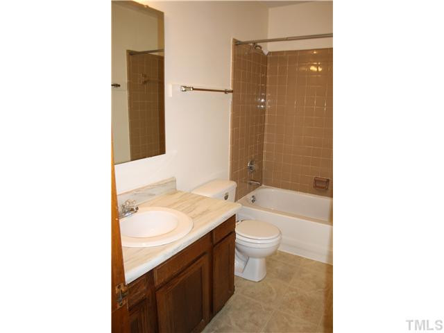 4840 North New Hope Road Raleigh, NC 27604 - Photo 12 of 18 Photo 12