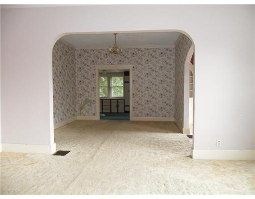 201 North Springfield Street St. Paris, OH 43072 - Photo 3 of 13