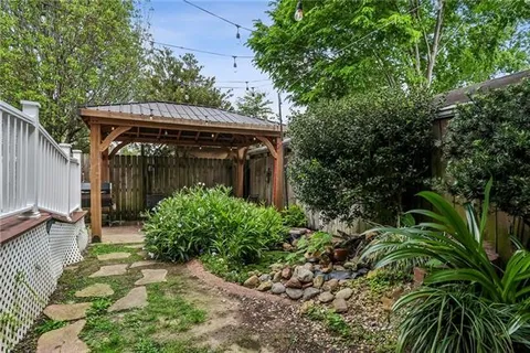 $375,000 | 8 Virginia Court, New Orleans, LA 70124