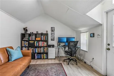 $375,000 | 8 Virginia Court, New Orleans, LA 70124