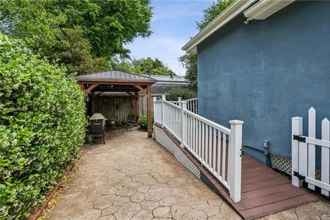 $375,000 | 8 Virginia Court, New Orleans, LA 70124