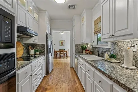 $375,000 | 8 Virginia Court, New Orleans, LA 70124