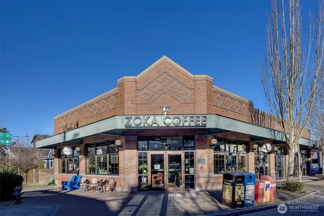 $524,950 | 2101 North 55th Street, Unit 201, Seattle, WA 98103