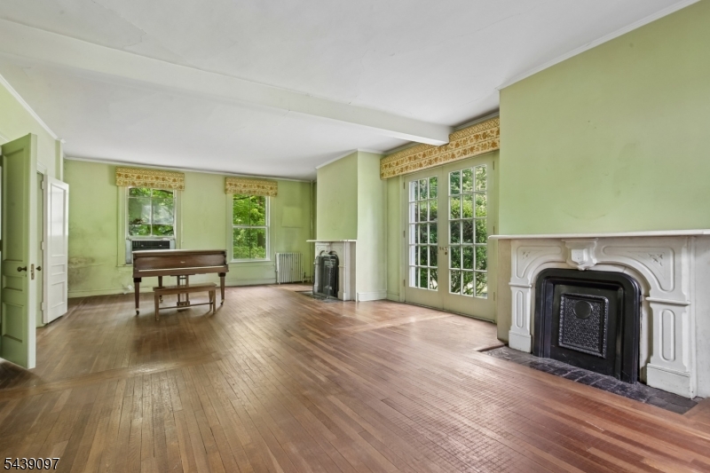 111 Village Road Green Village, NJ 07935 - Photo 3 of 23