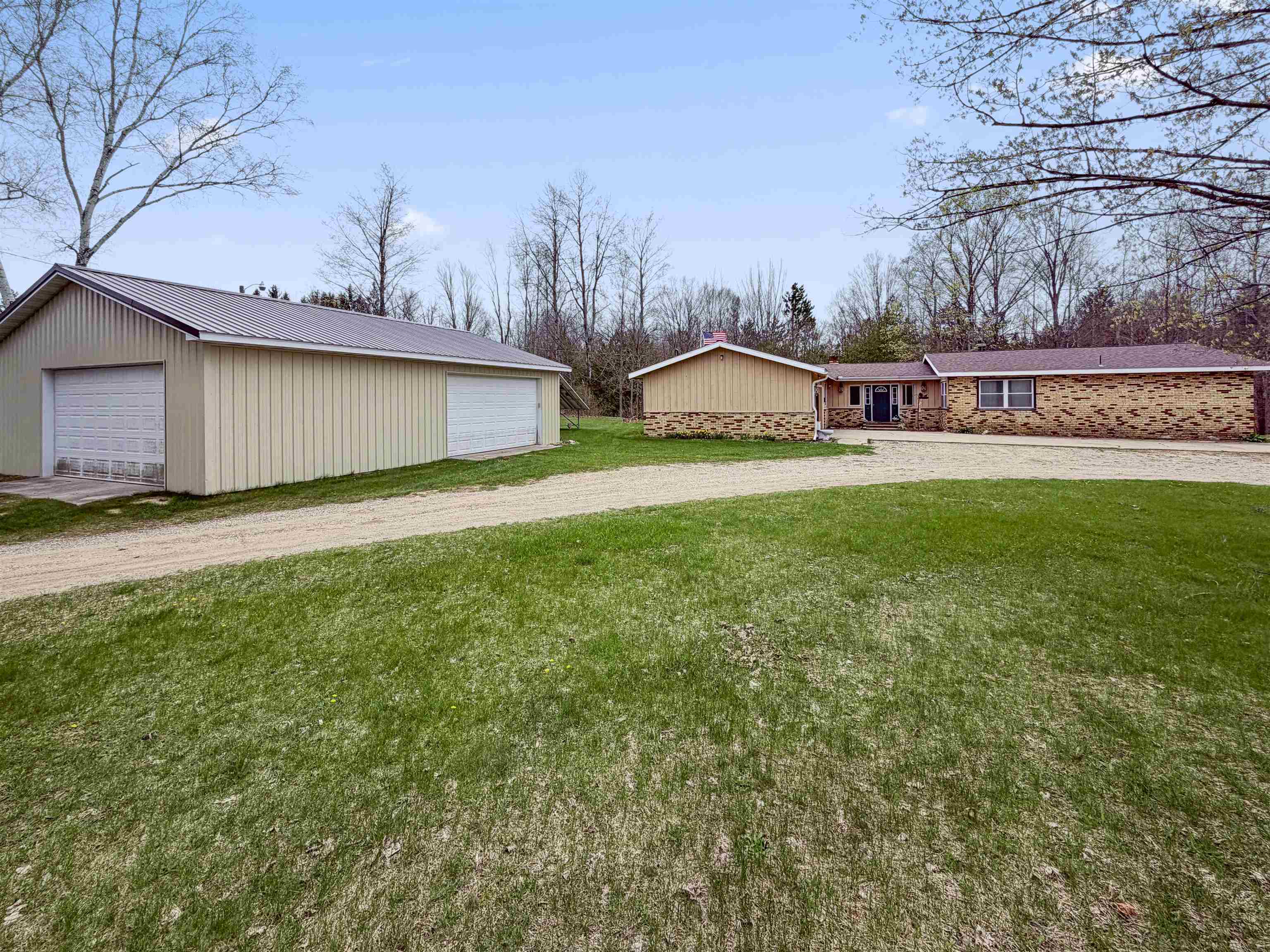 4411 North 11 Road Mesick, MI 49668 - Photo 1 of 56