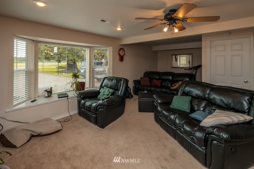 3359 Clearbrook Road Sumas, WA 98295 - Photo 10 of 25 a living room with furniture and a large window