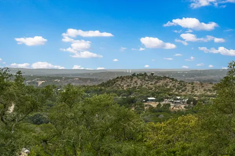 $1,599,000 | 816 Buttercup Lane, Wimberley, TX 78676