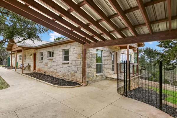 $1,497,000 | 816 Buttercup Lane, Wimberley, TX 78676
