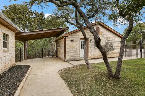 $1,599,000 | 816 Buttercup Lane, Wimberley, TX 78676