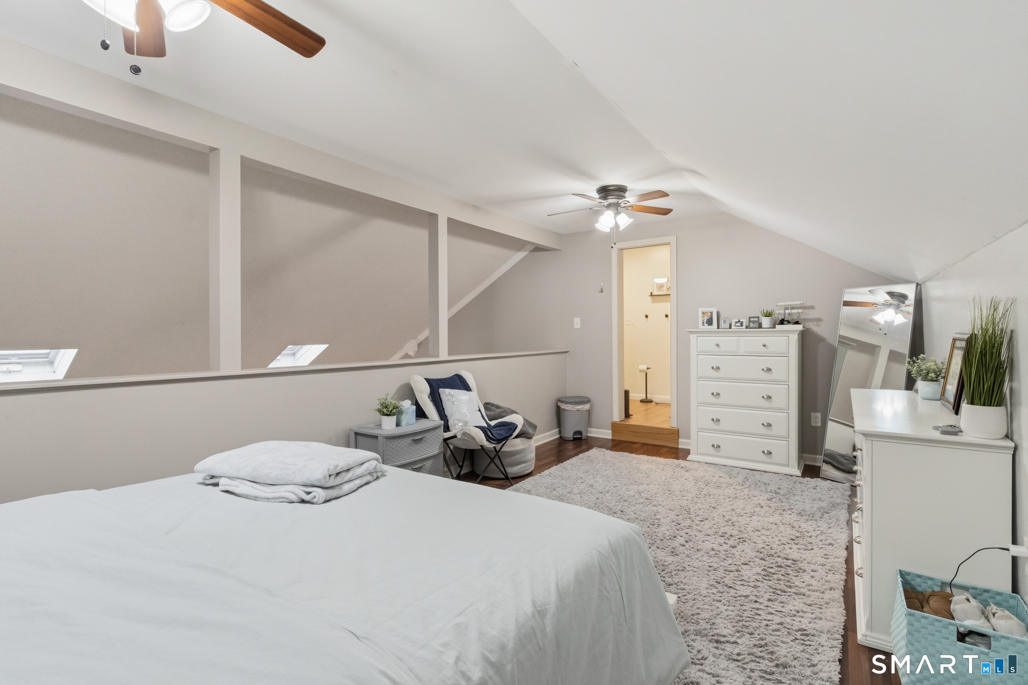 18 Partridgetown Road Naugatuck, CT 06770 - Photo 26 of 46