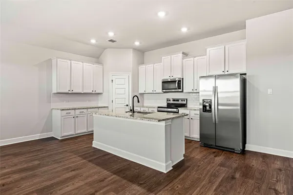 $3,770 | 521 West Luna Blue Lane, Jarrell, TX 76537