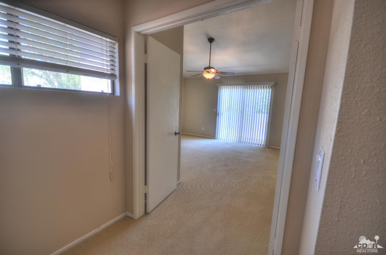72386 Ridgecrest Lane Palm Desert, CA 92260 - Photo 26 of 38 en view interior of the house