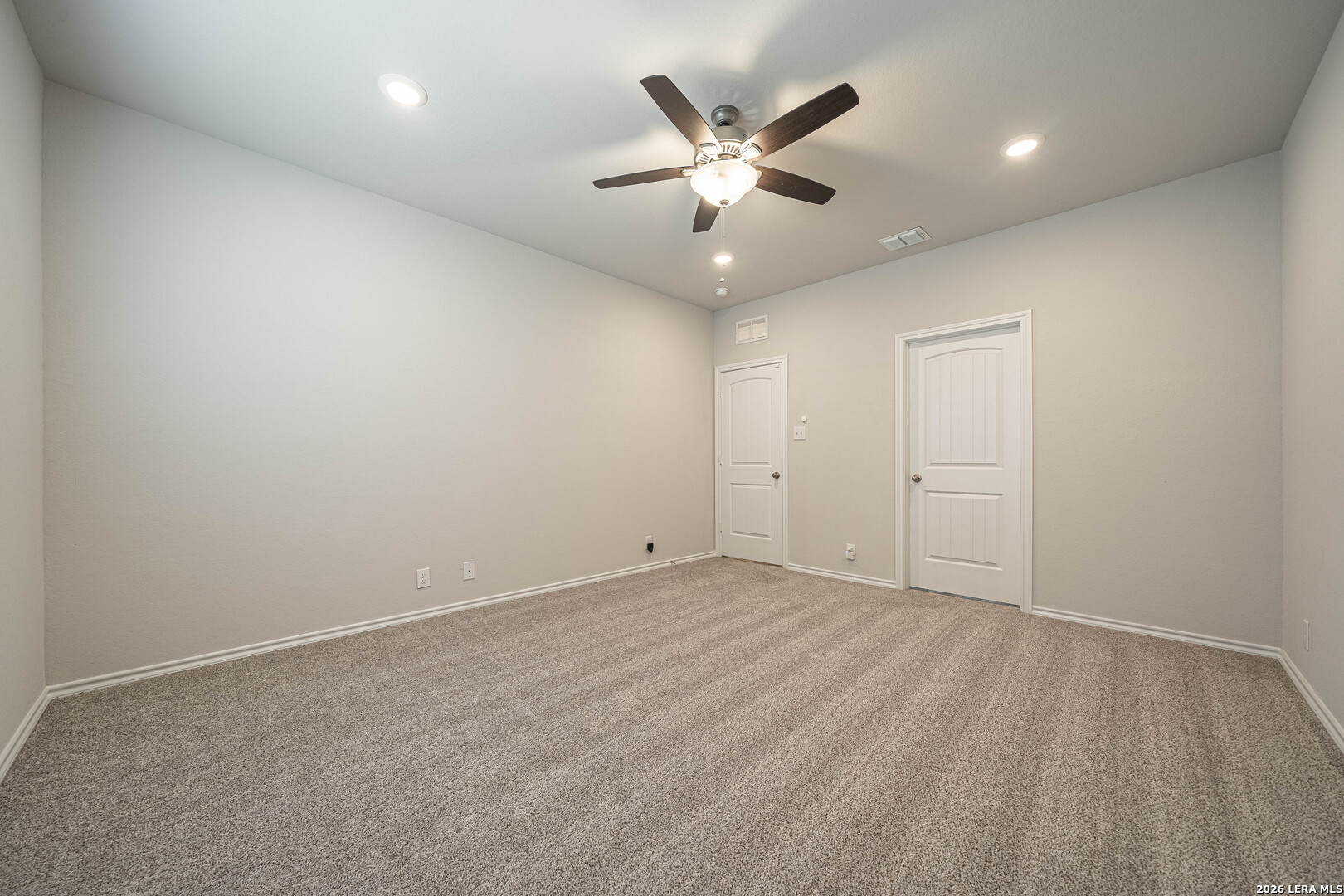 6831 Alaskan Way Converse, TX 78109 - Photo 32 of 40