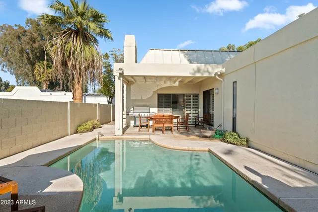 $8,000 | 5418 North 25th Street, Phoenix, AZ 85016