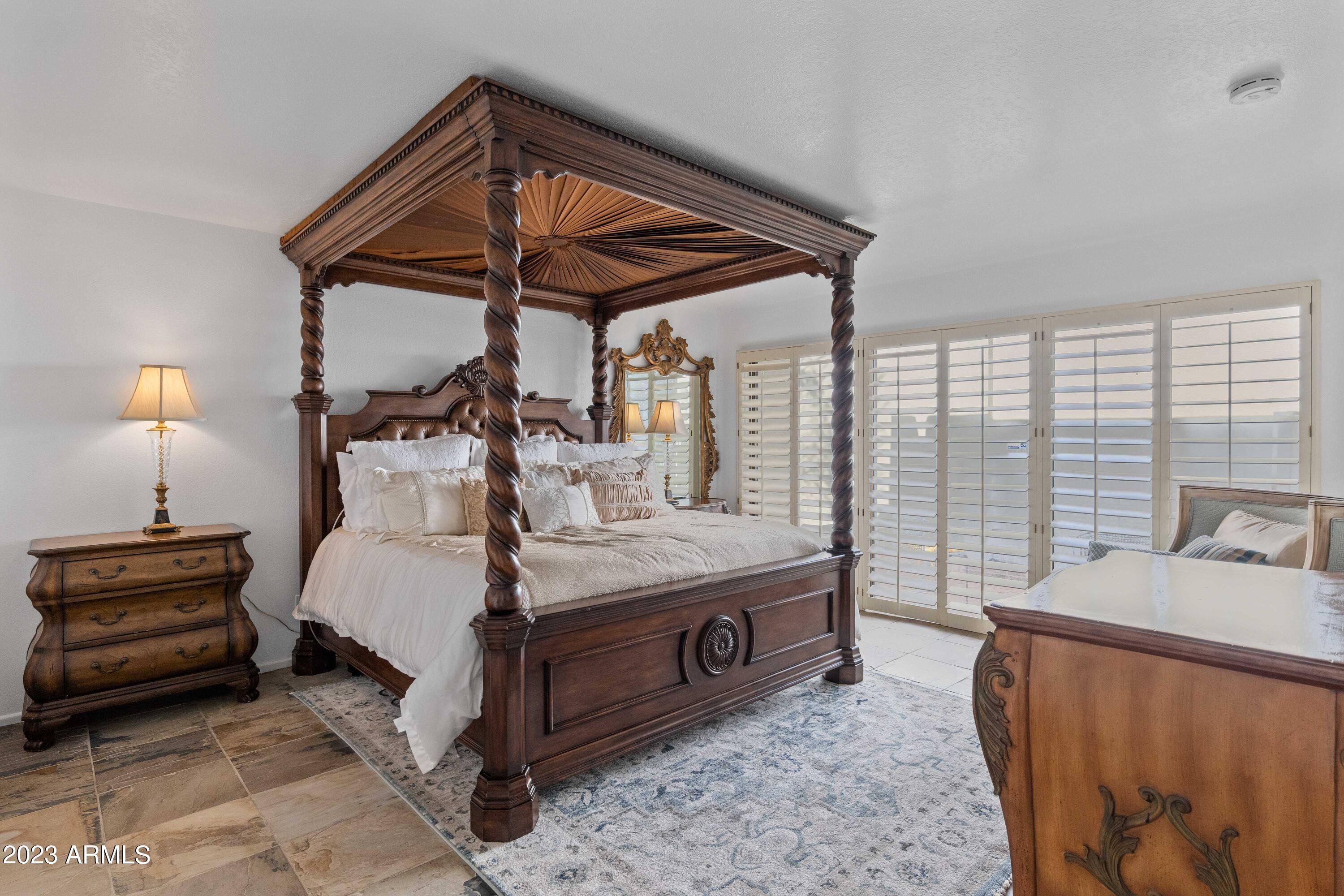 5418 North 25th Street Phoenix, AZ 85016 - Photo 9 of 18 Primary Bedroom w/ Private Patio