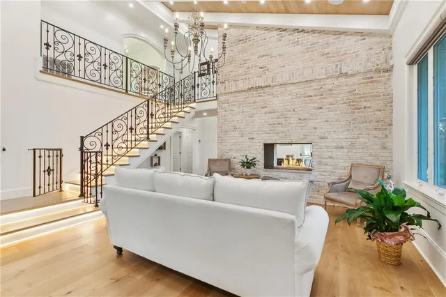 $1,297,500 | 67 Elmwood Drive, Destrehan, LA 70047