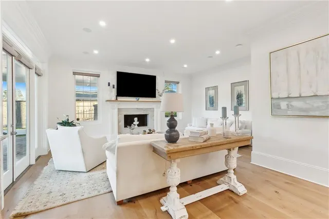 $1,297,500 | 67 Elmwood Drive, Destrehan, LA 70047