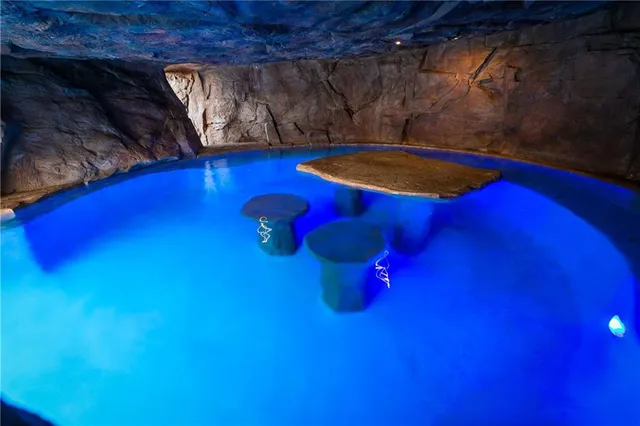 $1,297,500 | 67 Elmwood Drive, Destrehan, LA 70047