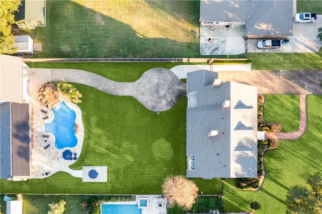 $1,297,500 | 67 Elmwood Drive, Destrehan, LA 70047