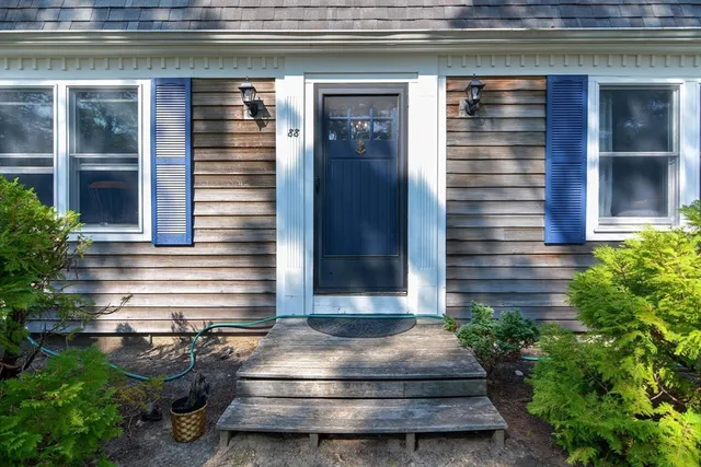 a front view of house