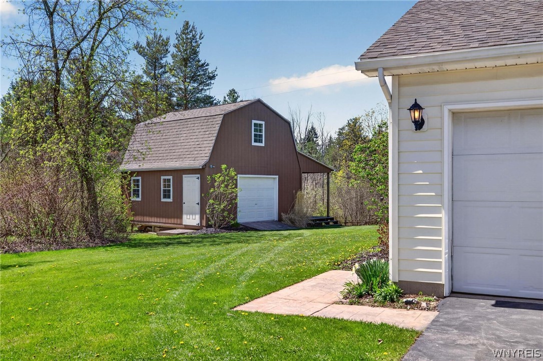 1600 County Line Road Alden, NY 14004 - Photo 2 of 50