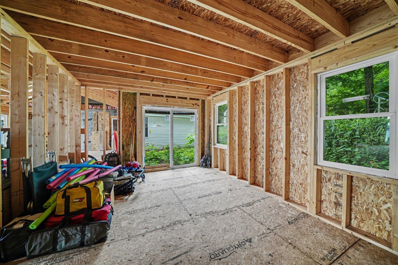 50756 Garrett Road Dowagiac, MI 49047 - Photo 11 of 32 Gallery Image 11