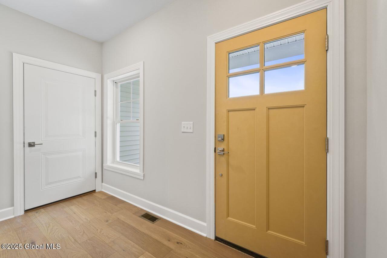 159 Anthony Road Halfmoon, NY 12065 - Photo 12 of 48 Entry