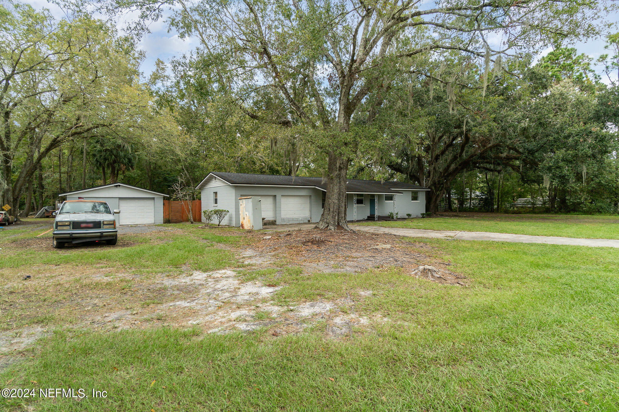 1108 Blair Road Jacksonville, FL 32221 - Photo 3 of 30 a house view with a outdoor space
