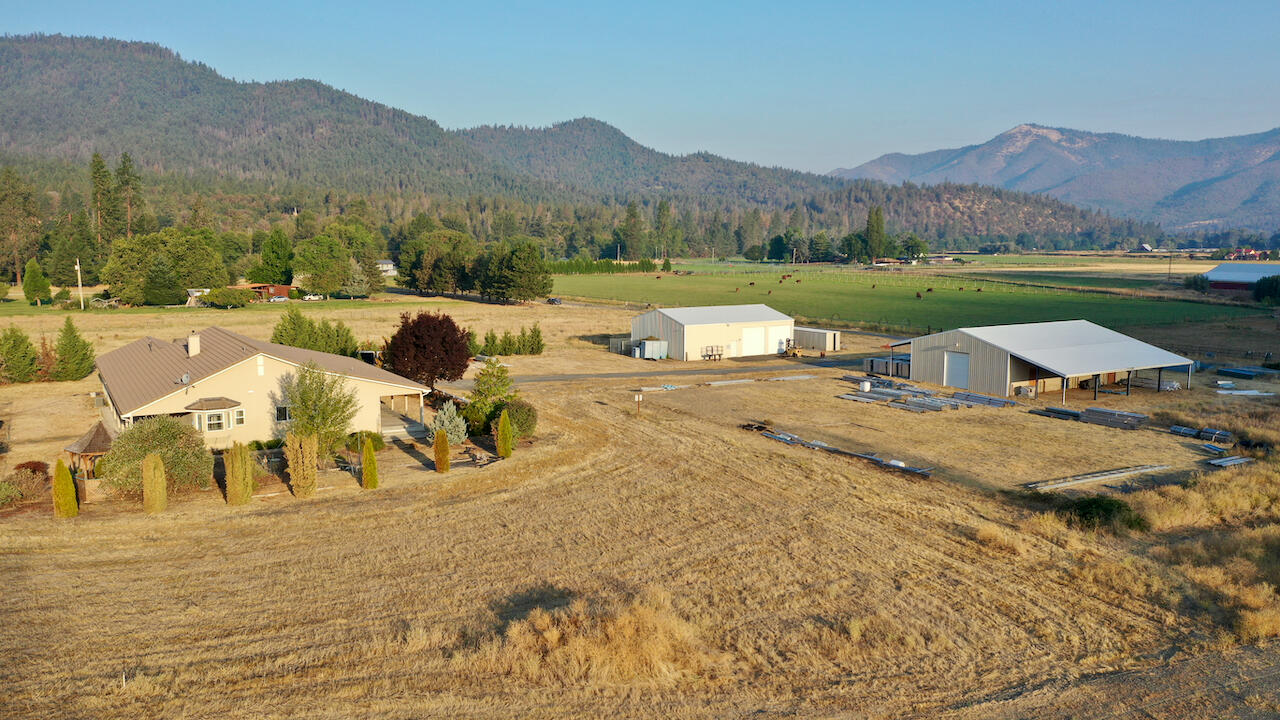 580 Hamilton Road Jacksonville, OR 97530 - Photo 59 of 64 5819367050581D74B2D4734AAD3AE8C7