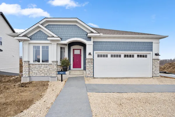 $634,990 | 20045 Glarus Lane, Lakeville, MN 55044