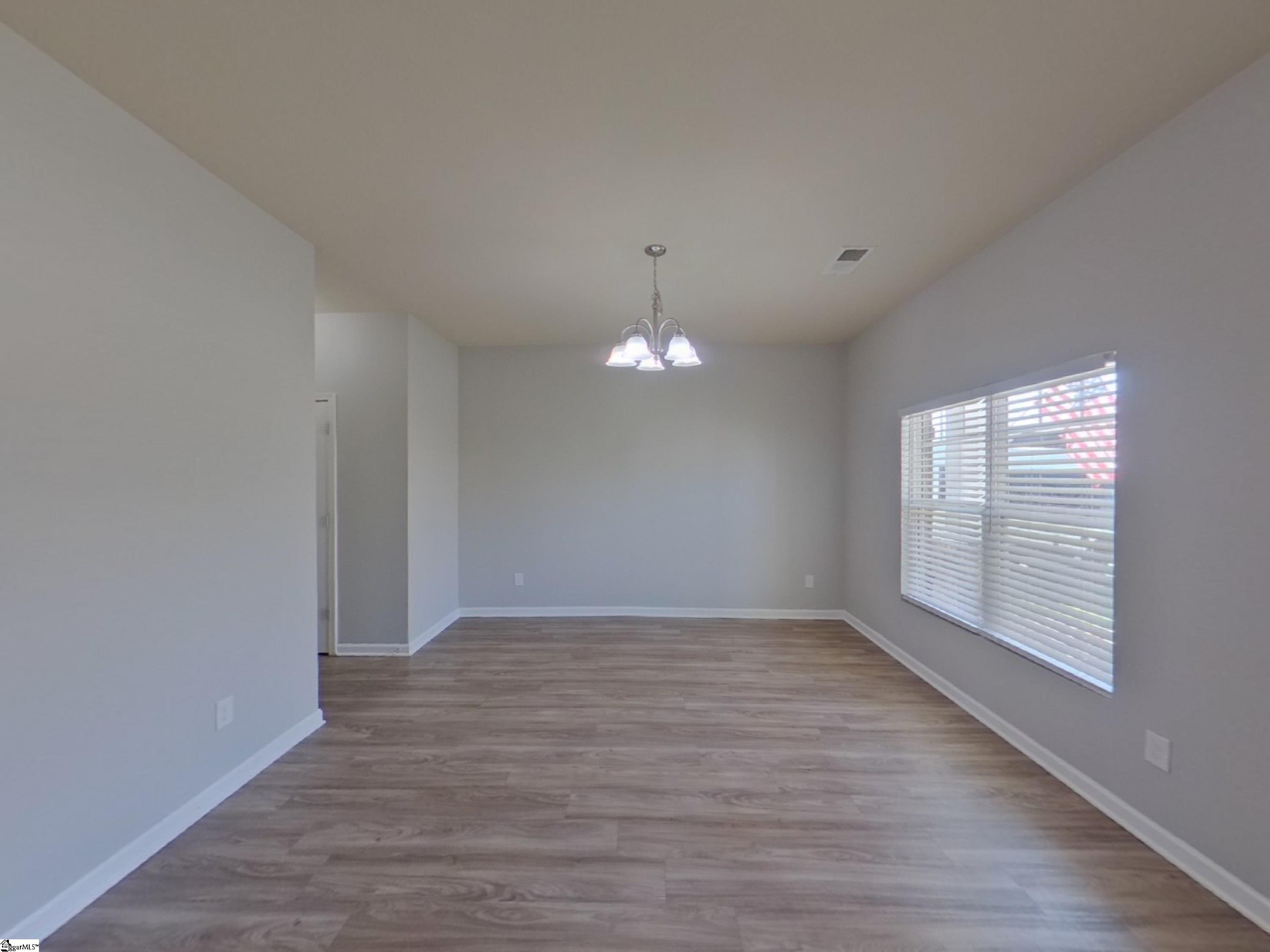 2101 Pomerol Drive Moore, SC 29369 - Photo 6 of 22