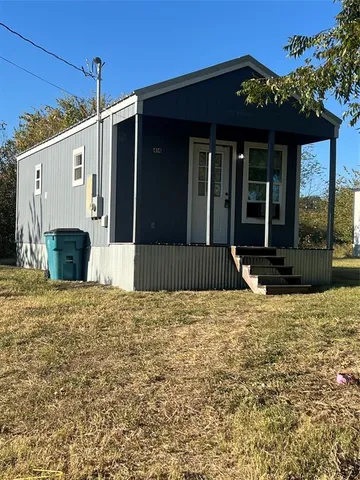 $79,500 | 414 Cowan Street, Bowie, TX 76230