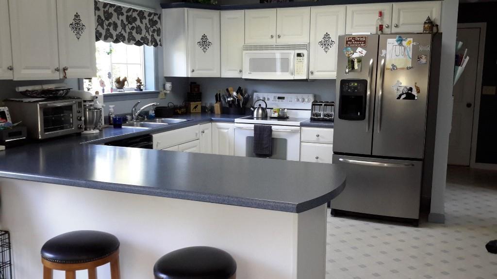 662 Bog Road Hermon, ME 04401 - Photo 3 of 20 Kitchen