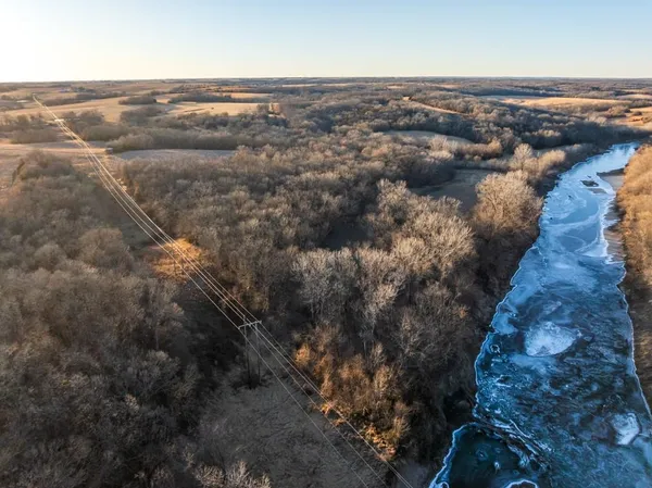 $1,090,000 | 6108 State Z Highway, Pattonsburg, MO 64670