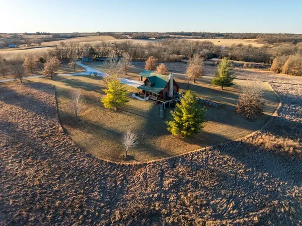 $1,090,000 | 6108 State Z Highway, Pattonsburg, MO 64670