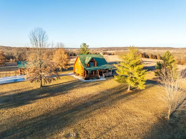 $1,090,000 | 6108 State Z Highway, Pattonsburg, MO 64670