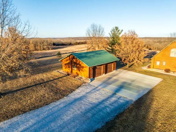 $1,090,000 | 6108 State Z Highway, Pattonsburg, MO 64670