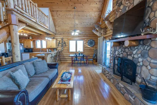 $1,090,000 | 6108 State Z Highway, Pattonsburg, MO 64670