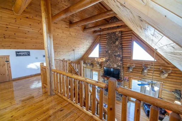 $1,090,000 | 6108 State Z Highway, Pattonsburg, MO 64670