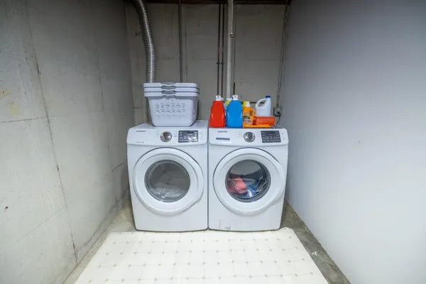 $1,090,000 | 6108 State Z Highway, Pattonsburg, MO 64670