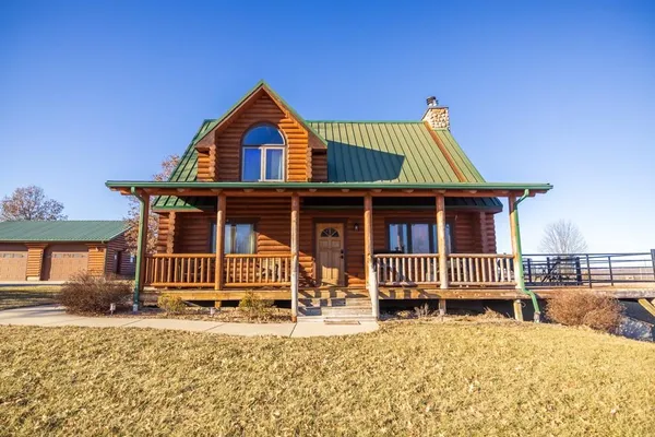 $1,090,000 | 6108 State Z Highway, Pattonsburg, MO 64670